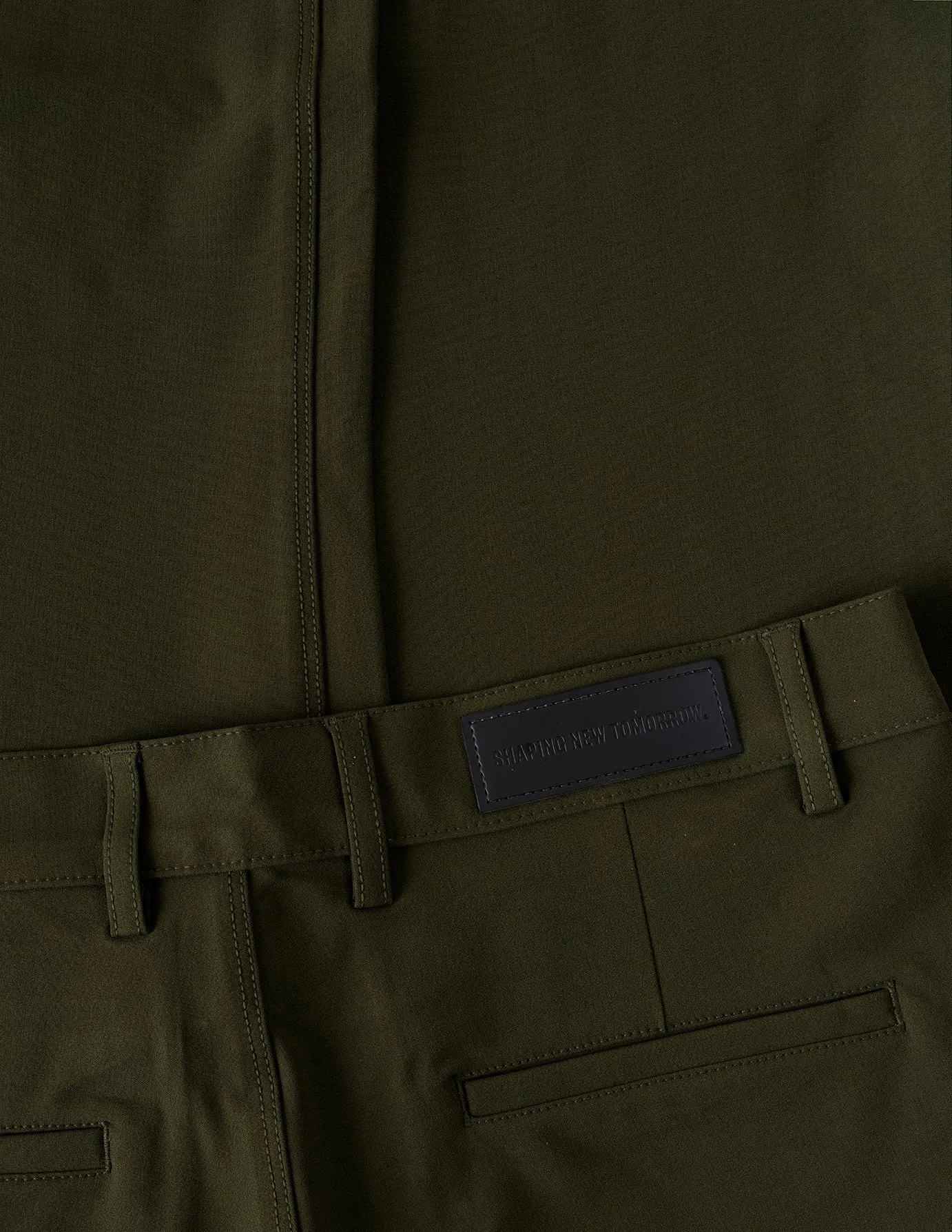 Essential Pants Regular Bavarian Green