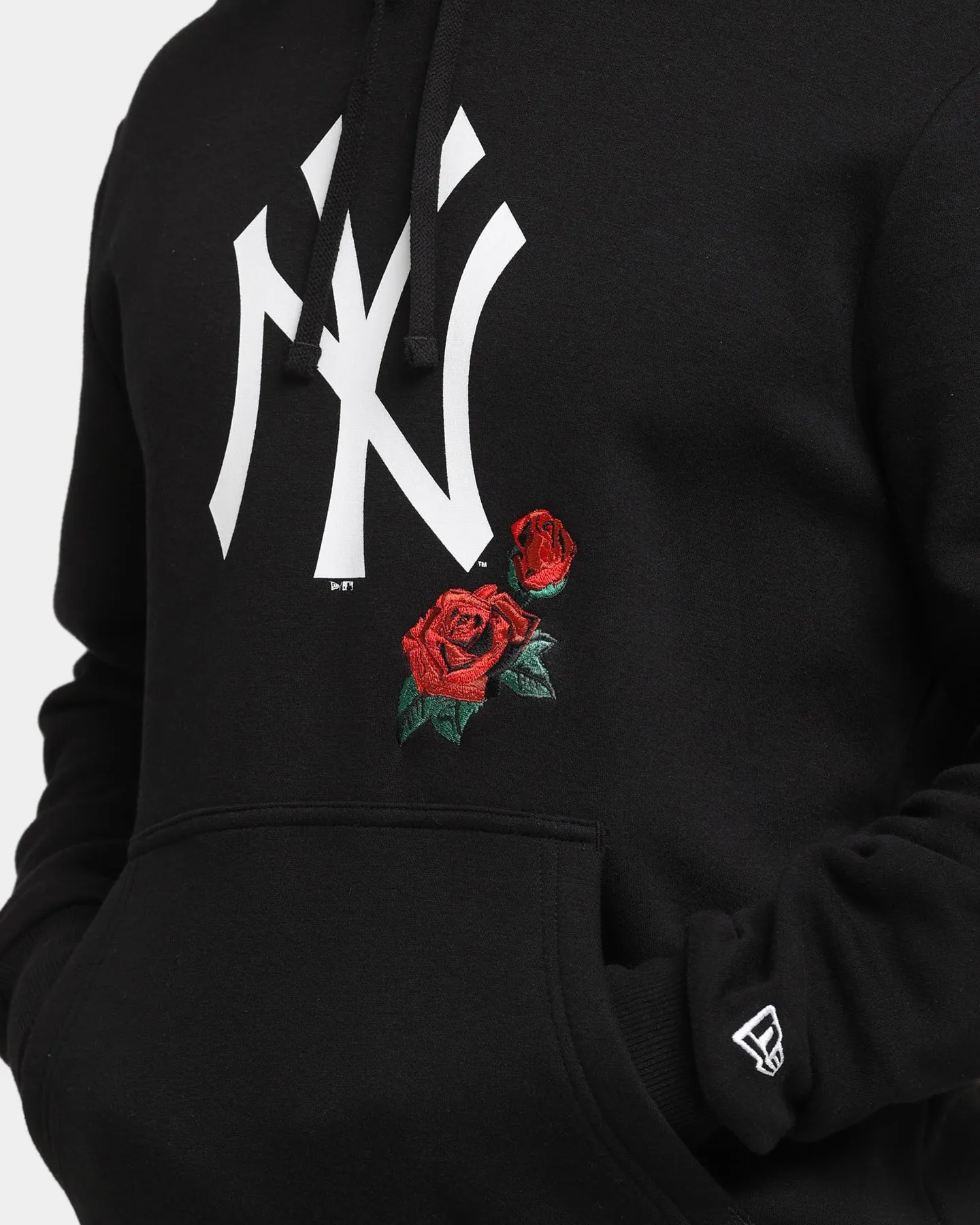 New Era New York Yankees Large Rose Hoodie Black