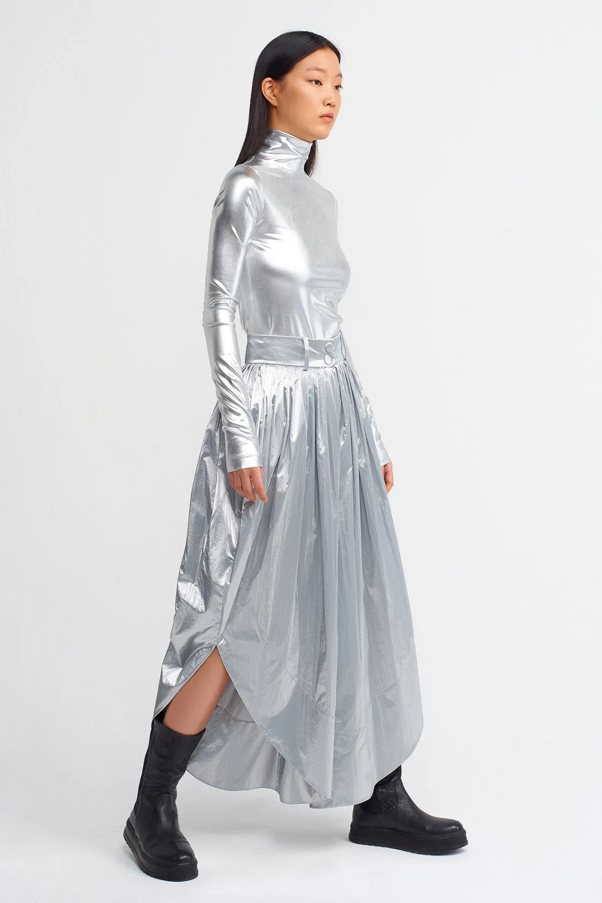 Nu Pleated Shiny Pants With Side Slit Platinum